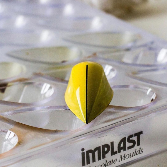 408 | Форма для шоколадных конфет &quot;Ноготок&quot; (275*175 мм)