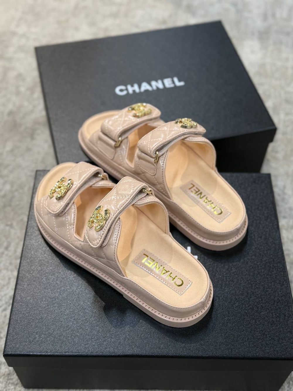 Шлепанцы CHANEL
