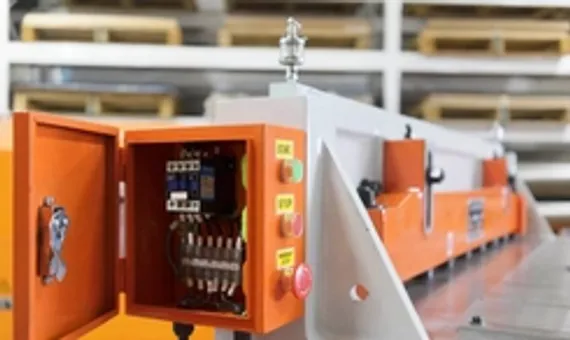 Электромеханическая гильотина Stalex Q11-10x1500