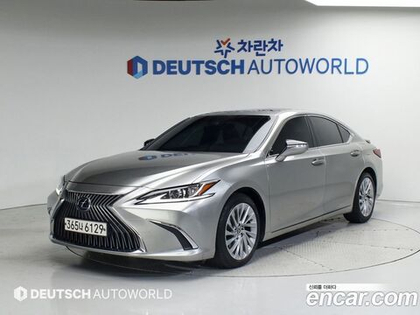 Lexus ES300h 7 Generation Luxury Plus (10.2020)
