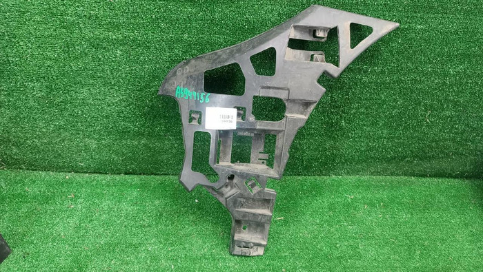 Кронштейн переднего бампера левый Mercedes S W222 (2013-2017)