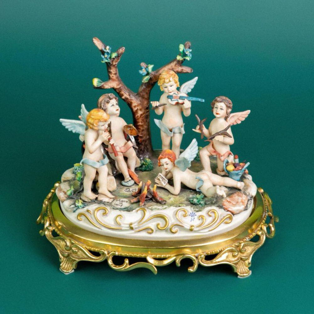Винтаж: Фарфоровая мануфактура Capodimonte «Ангельский Хор»