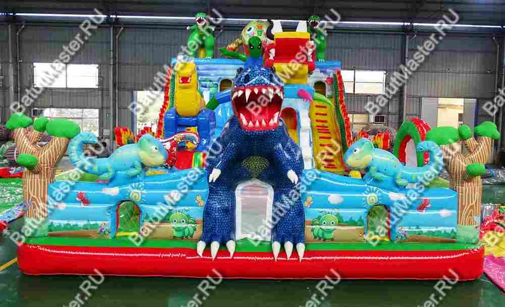 Коммерческий надувной батут "Монстры атакуют", 17*8*6 м