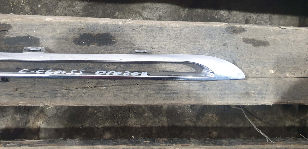 Молдинг решетки радиатора Mercedes GLC (X253) 15-19 Б/У Оригинал A2538880485