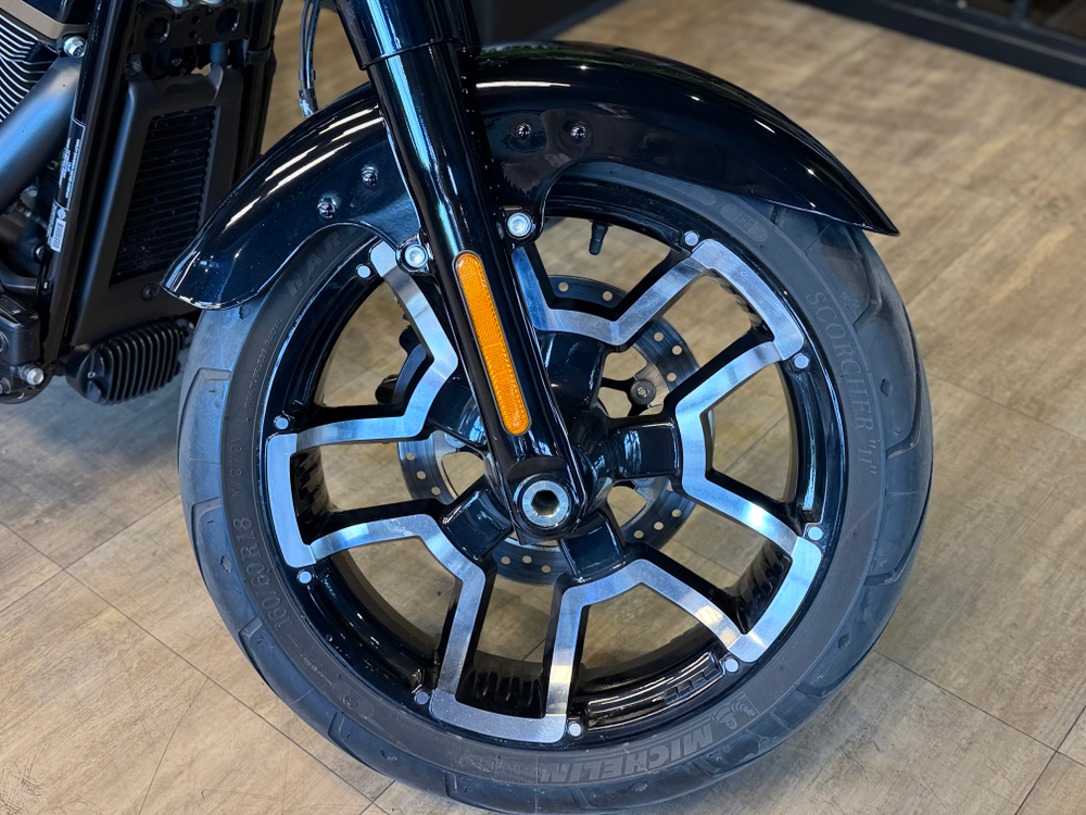 Harley-Davidson Fat Boy 114, Black Edition, (30th Anniversary)