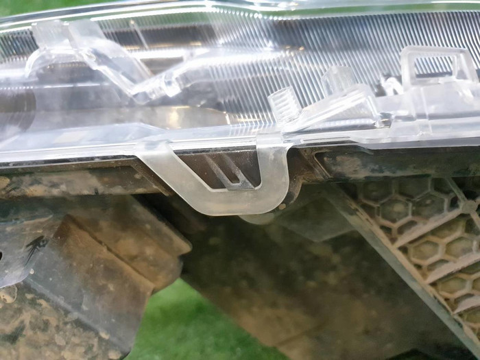 Фара левая Toyota Land Cruiser Prado 150 (2017-н.в.) LED