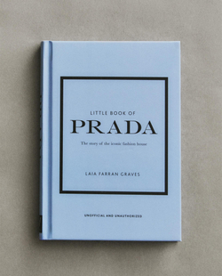 The Little Book of Prada. Иллюстрированная книга о модном доме Prada (на английском языке)