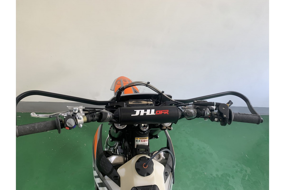 Мотоцикл JHLofr ZR6 YBS300 (176MN)