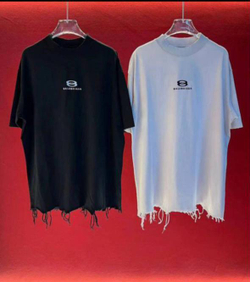Футболка Balenciaga