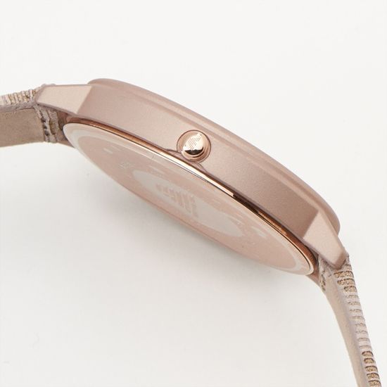 Женские наручные часы Emporio Armani AR11010