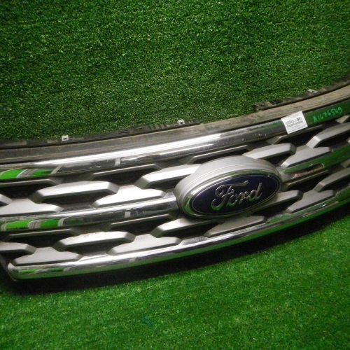 Решетка радиатора Ford Explorer 5 (17-19)