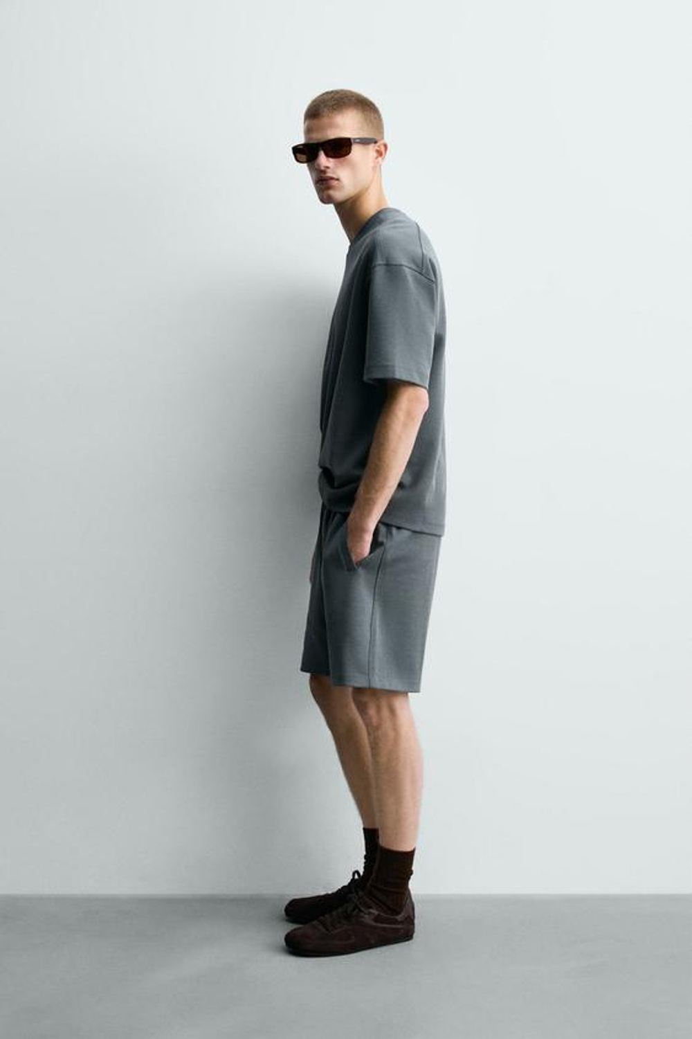 ZARA ШОРТЫ-ДЖОГГЕРЫ RELAXED FIT INTERLOCK, ЛИНЯЛЫЙ СИНИЙ