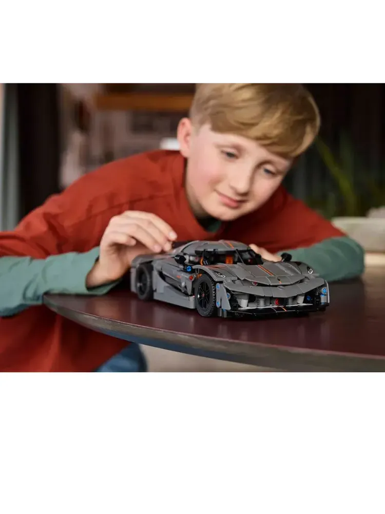 Конструктор Technic 42173 Гиперкар Koenigsegg Jesko