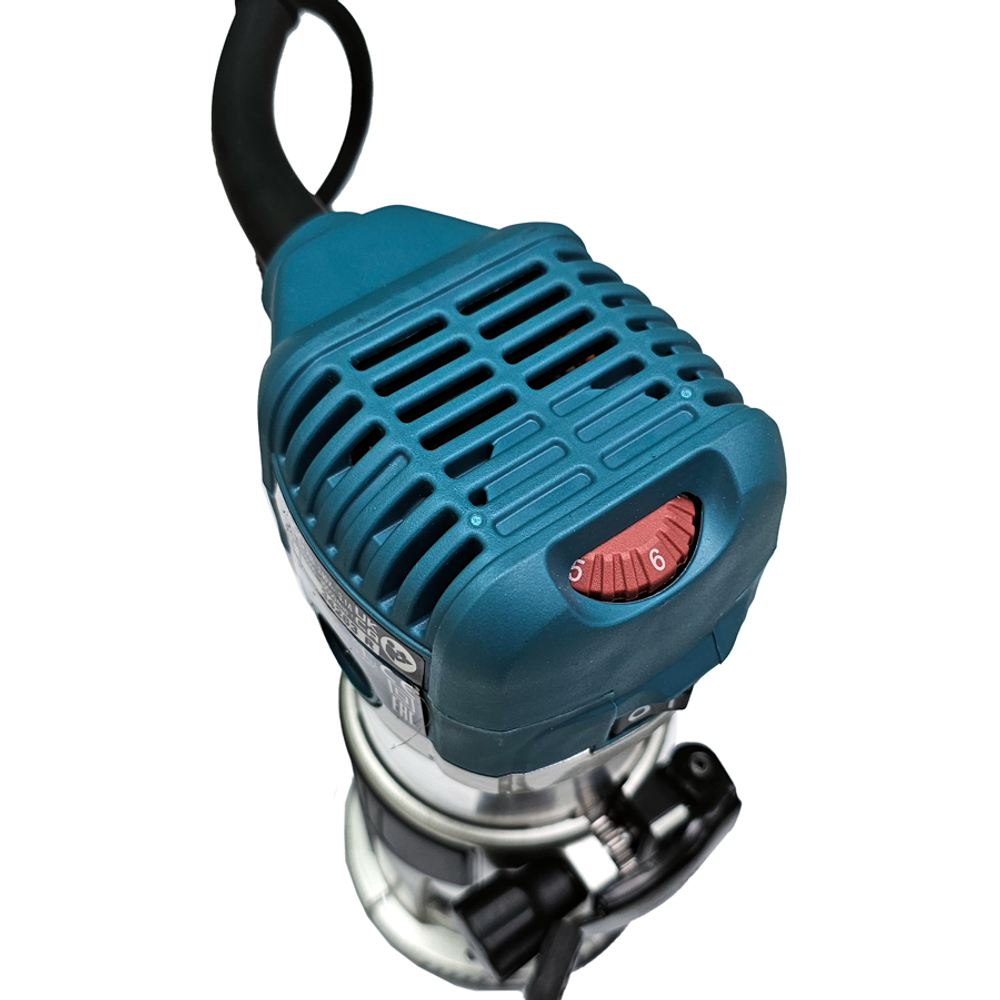 Фрезер с воздушным охлаждением Makita RT0700C (710 Вт)