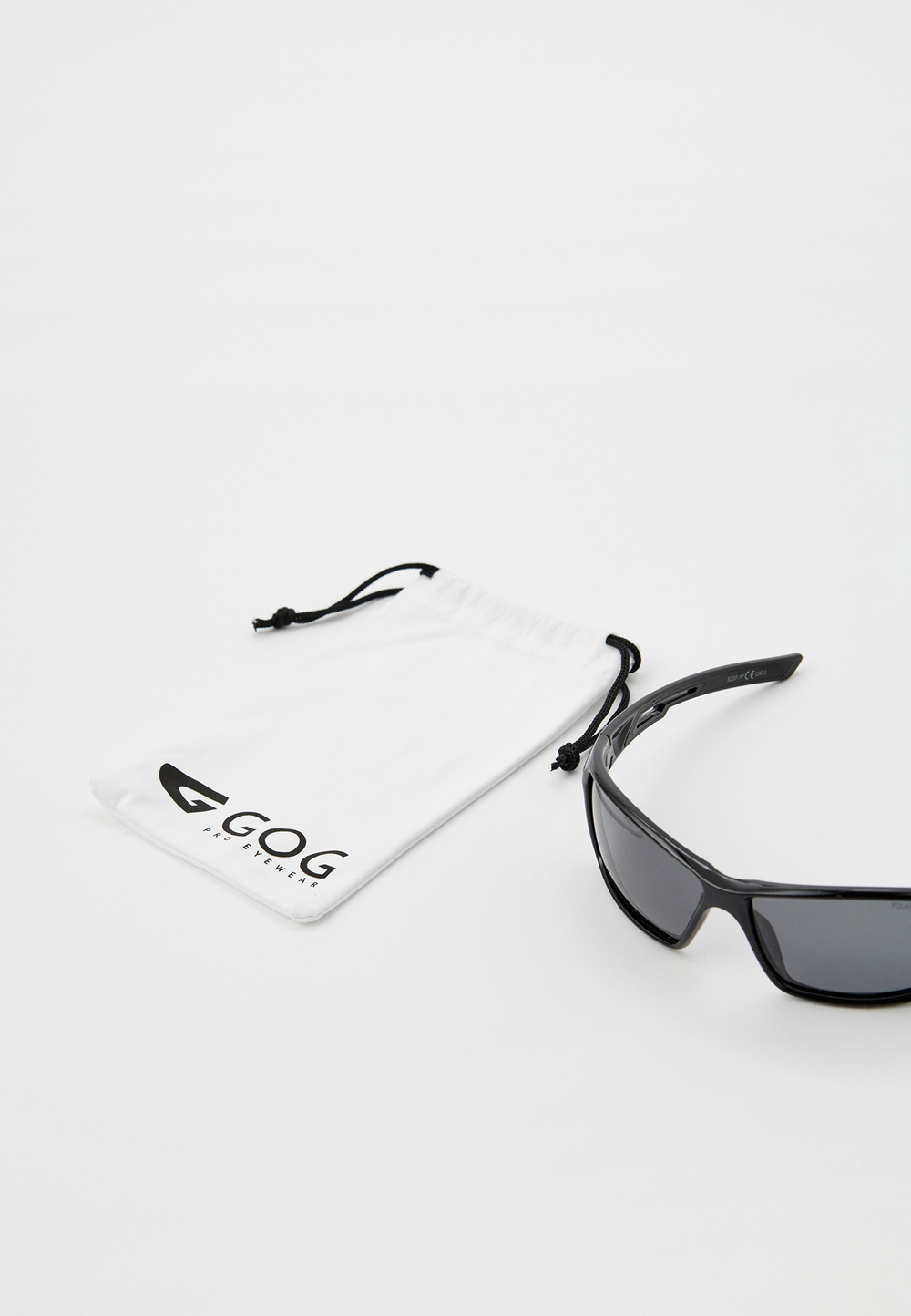 Спортивные очки GOG Jil / Black / Polarized Smoke Lens