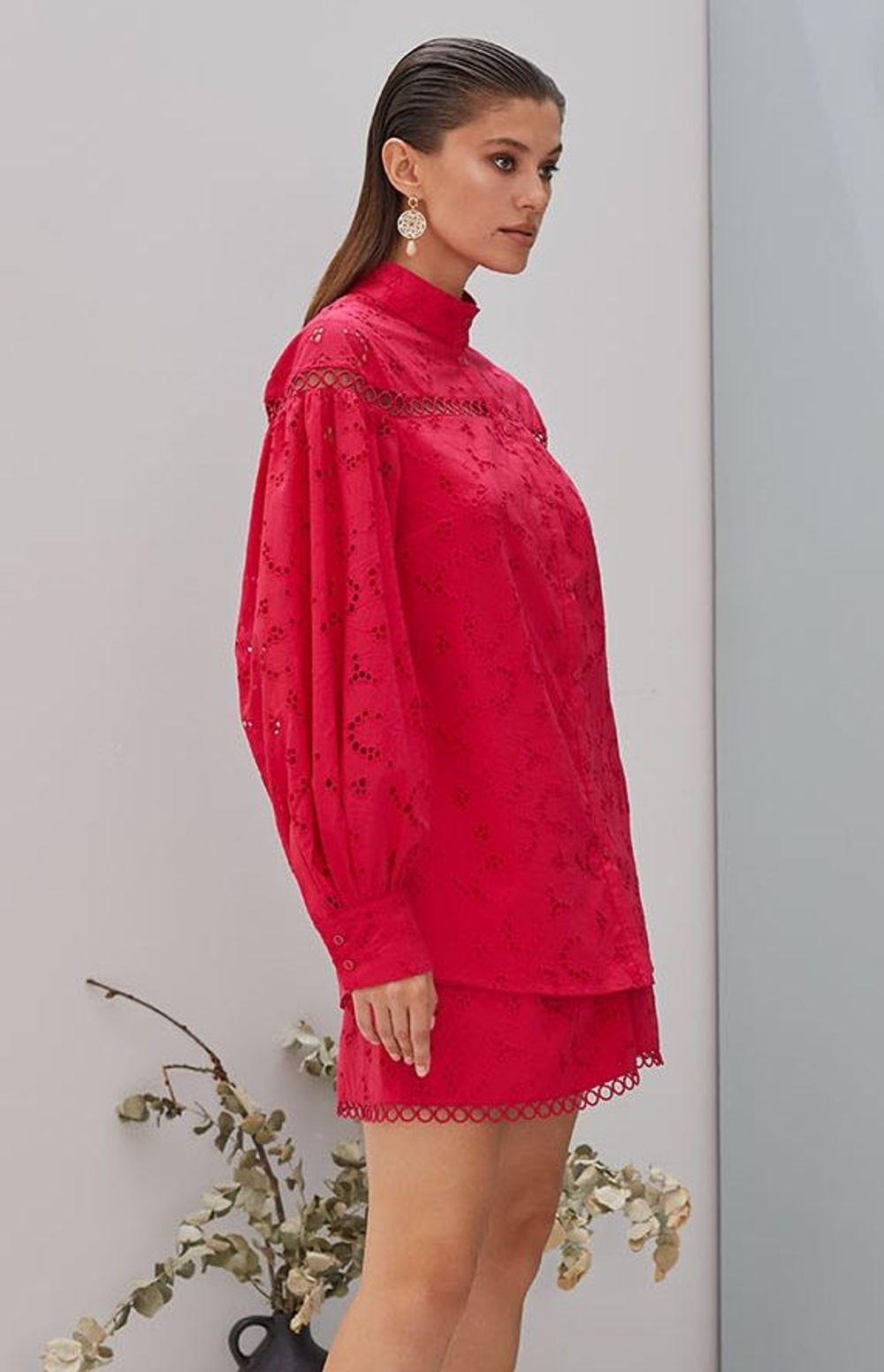 Рубашка свободного кроя с объемными рукавами (Размер: S) (Цвет: ярко-розовый)