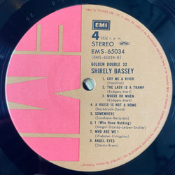 Винтажная виниловая пластинка LP Shirely Bassey Golden Double 32 (Japan 1972) (Obi) Goldfinger