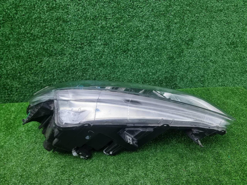 Фара правая Suzuki Vitara 2 (2014-2024) LED