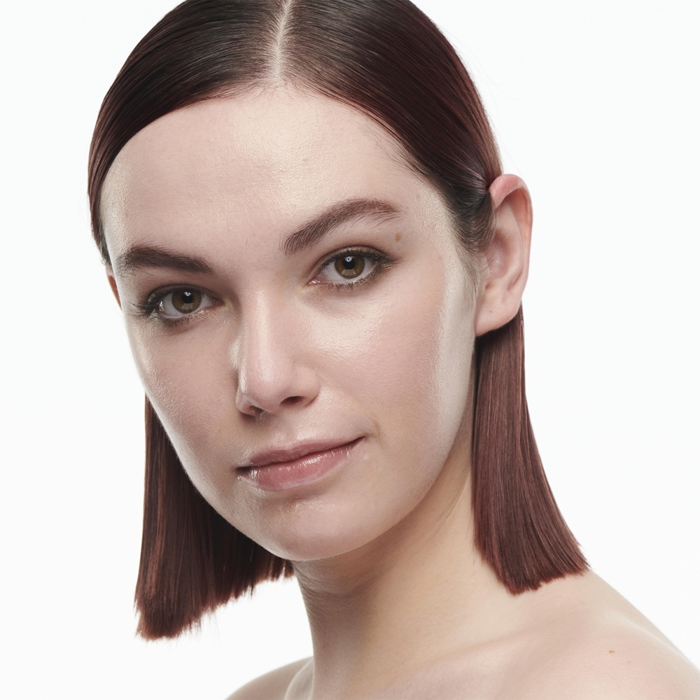 MAC Cosmetics Studio Radiance Serum-Powered Foundation - увлажняющая основа, 30 ml