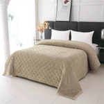 Велюровое покрывало с наволочками (2 шт.)