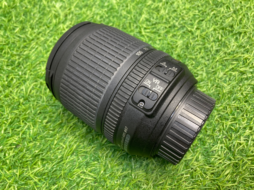 Nikon 18-105mm 3.5-5.6G AF-S ED DX VR Nikkor