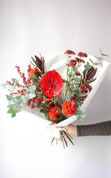 Красные штрихи