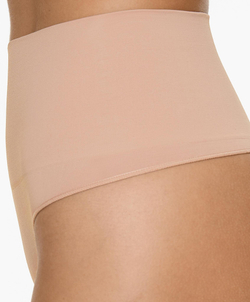 OYSHO 2 пары бесшовных трусов танга Seamless из мягкой ткани средней поддержки, черный