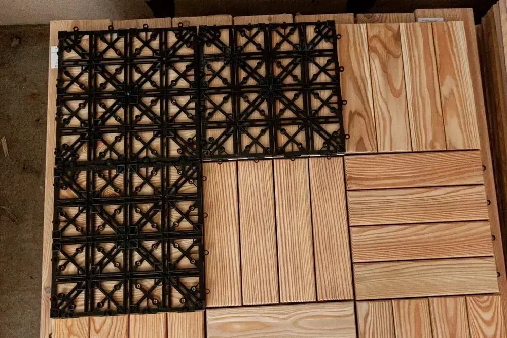 Садовый паркет (модульное покрытие) из лиственницы 11шт