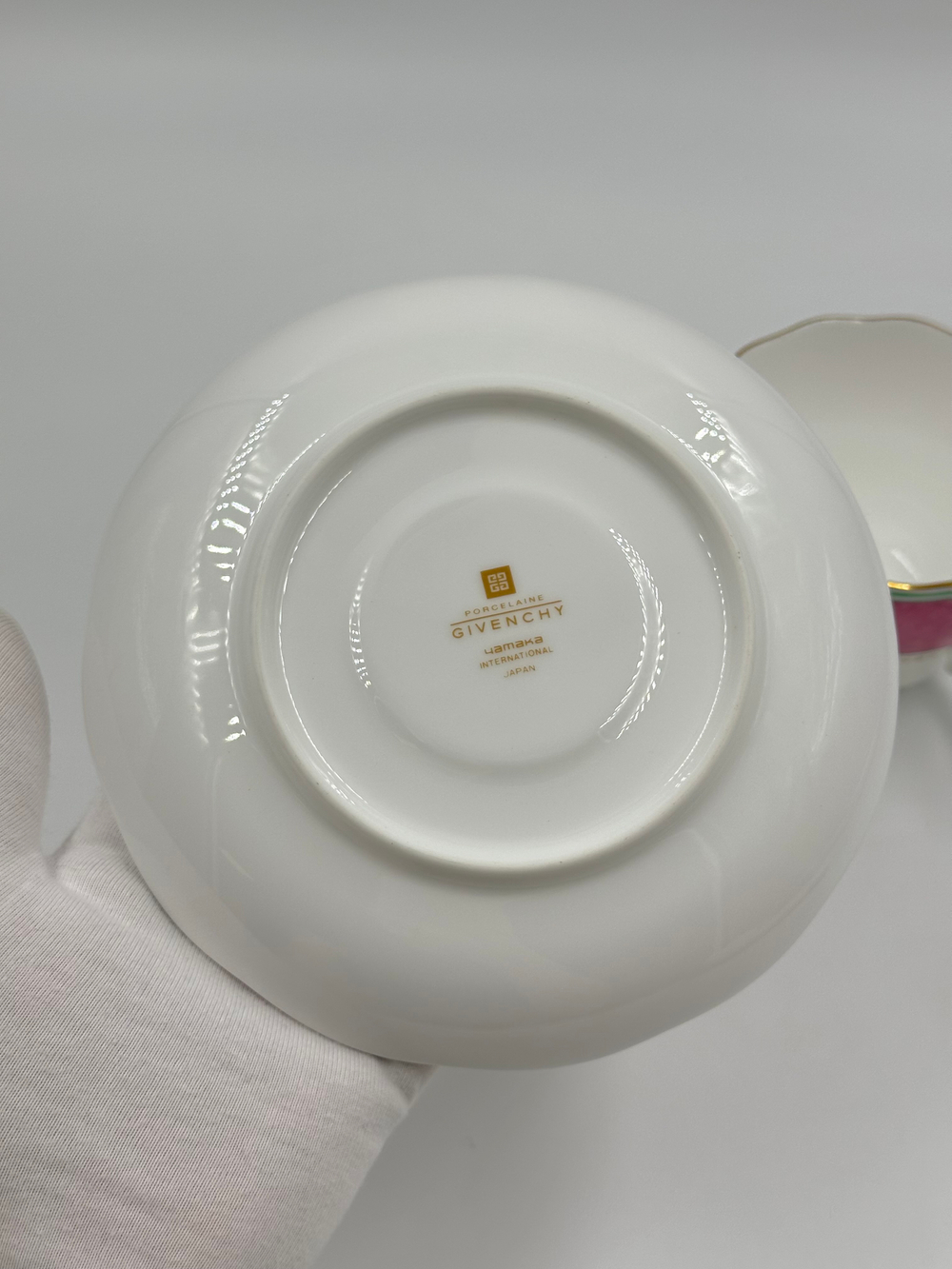 Чайная пара с розовой каймой Givenchy by Yamaka