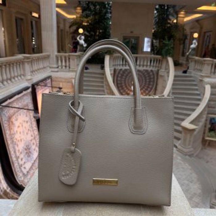 Сумка Loriblu  A6BM157757702 цвет бежевый 