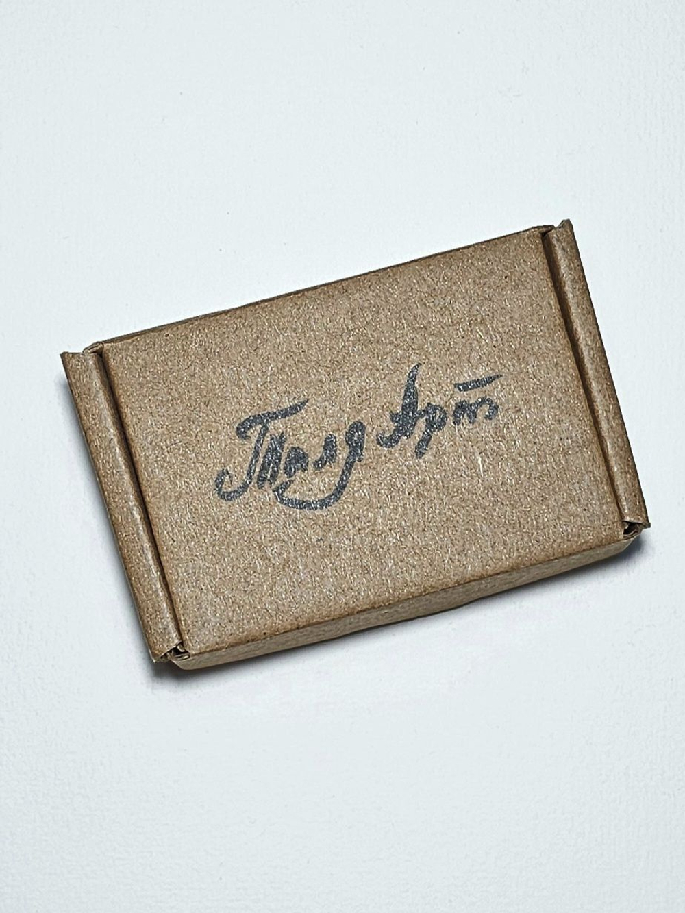 Обвес на сумку, брелок для ключей, подвеска авторская ручная работа с добавлением натуральных камней "Рыбки"