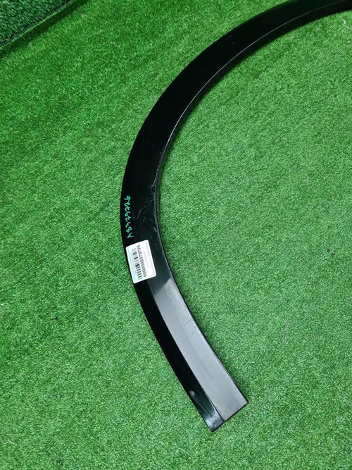 Расширитель передний левый Geely Tugella (19-24)