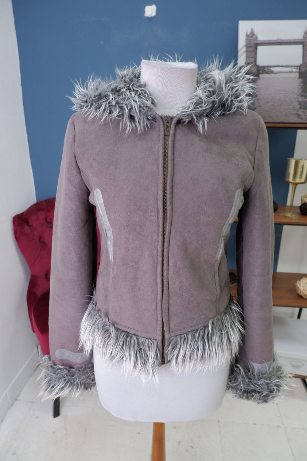 Куртка Vero Moda модная 44 размер