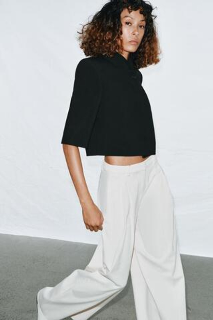 ZARA УКОРОЧЕННЫЙ БЛЕЙЗЕР С КОРОТКИМИ РУКАВАМИ — ZW COLLECTION, ЧЕРНЫЙ