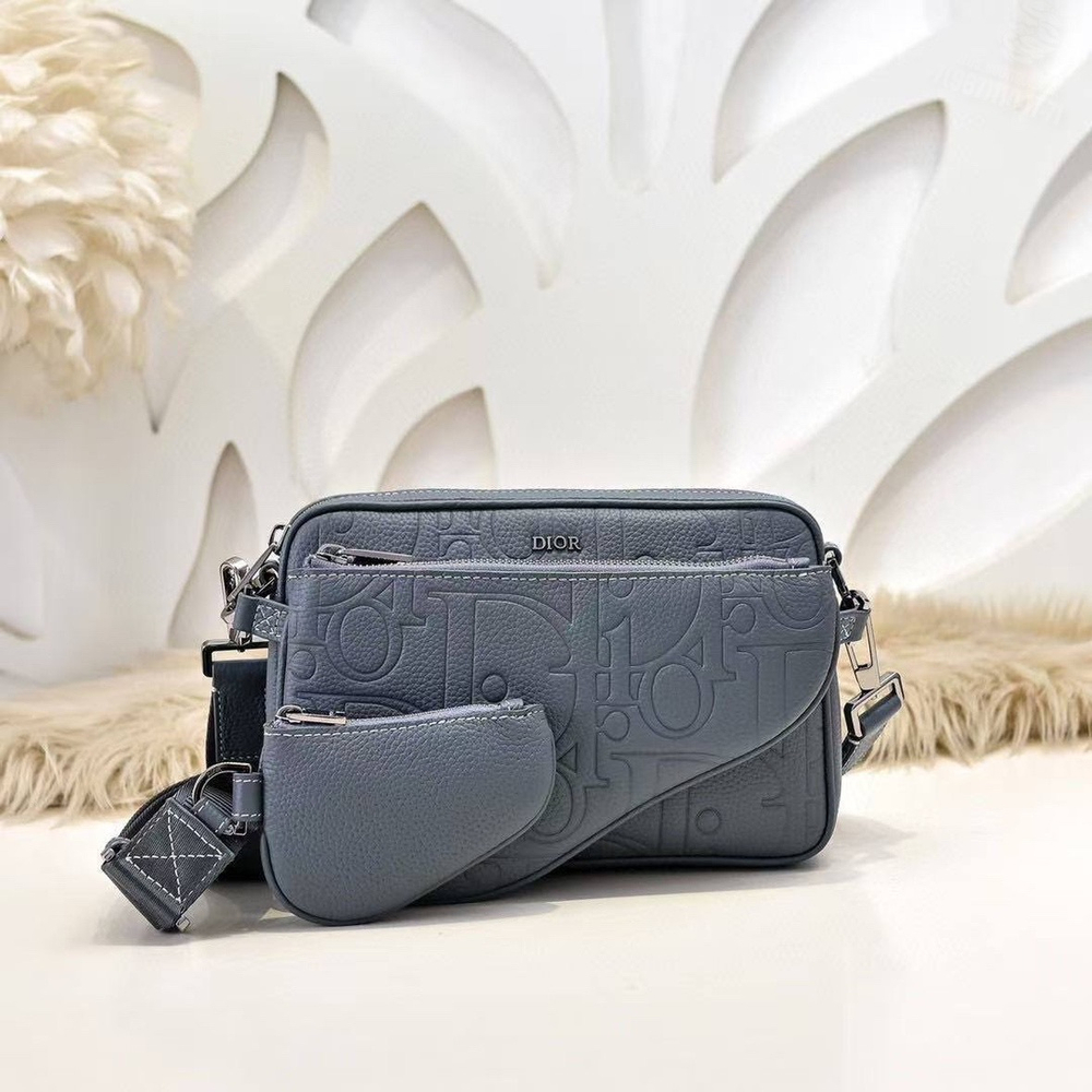 Сумка через плечо Christian Dior Saddle