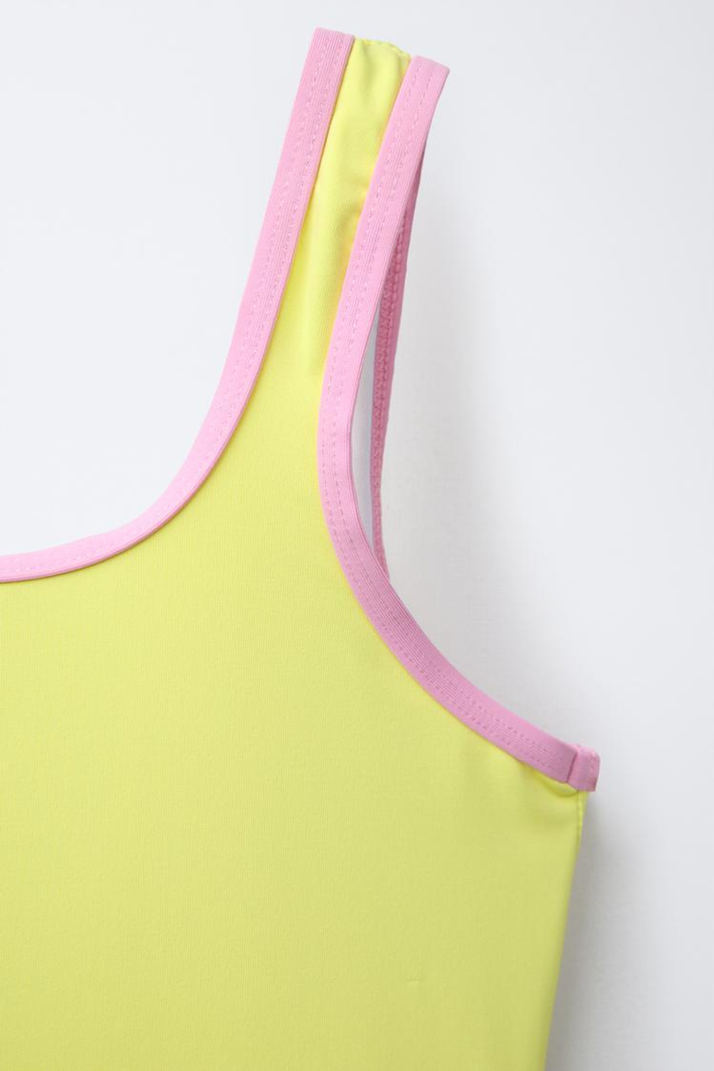 ZARA КУПАЛЬНИК С ОТДЕЛКОЙ, ЗЕЛЕНЫЙ/ЭКРЮ