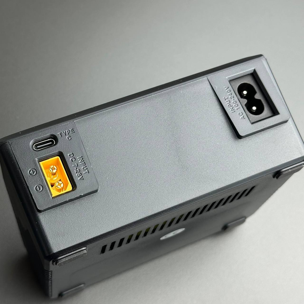 Зарядное устройство ToolkitRC M6DAC