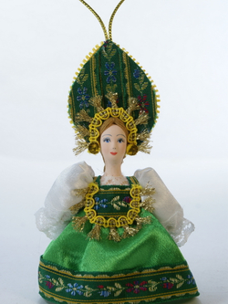Кукла-подвеска  Девушка в сарафане