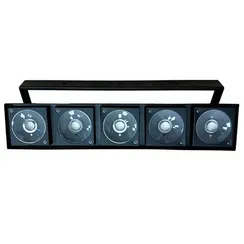 SHOWLIGHT MATRIX BAR 5x30 COB - Светодиодная панель c пиксельным управлением, Мощность: 110 Вт, Коли