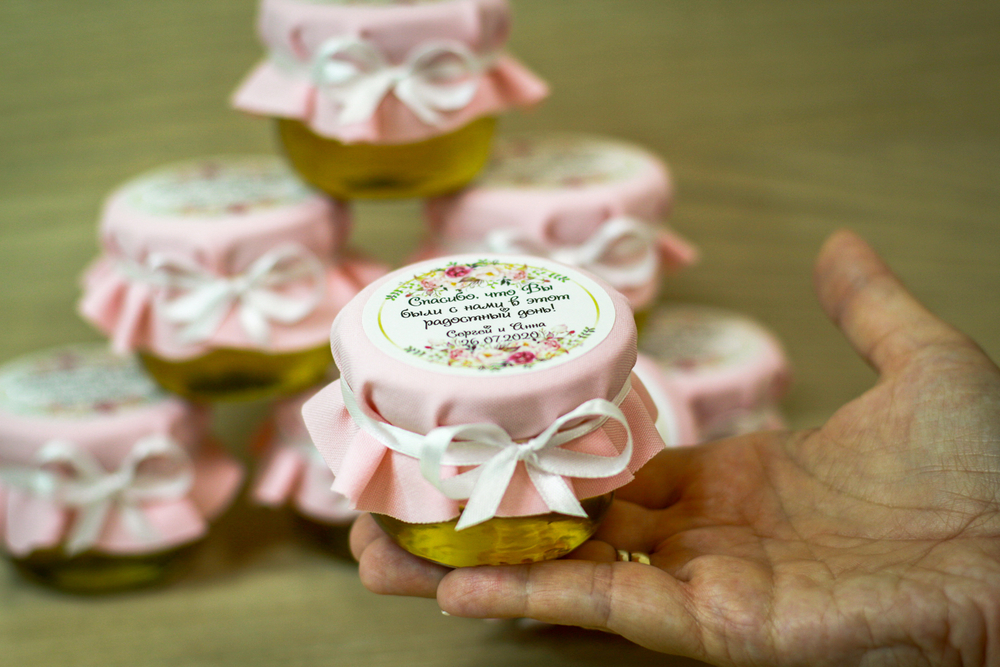 Бонбоньерка с медом на свадьбу, 110 грамм