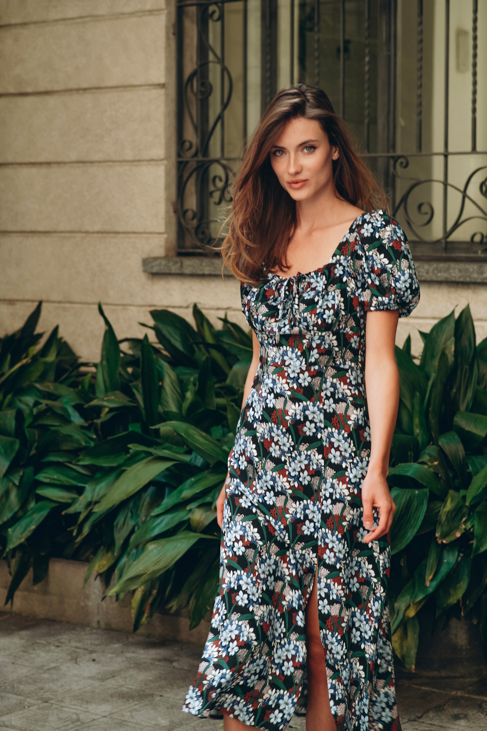 Платье цветочный принт синее