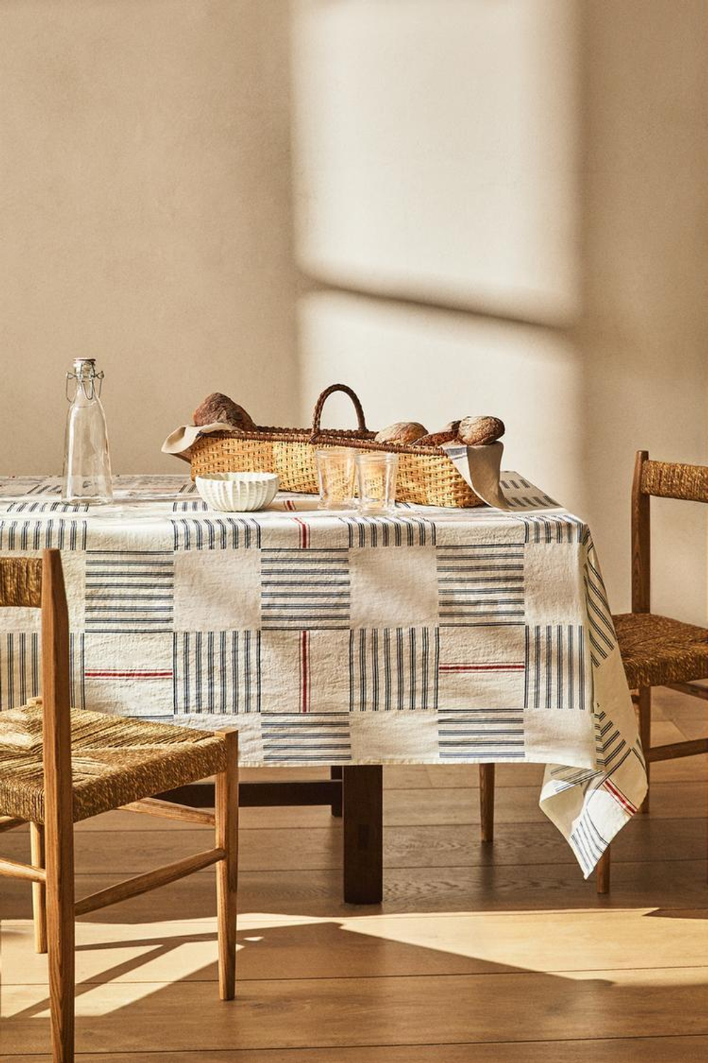 ZARA HOME ЛЬНЯНАЯ СКАТЕРТЬ С РИСУНКОМ, СИНИЙ