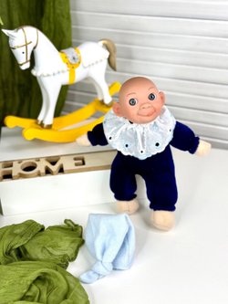 Кукла LAMAGIK мягконабивная 23см Caritas (304U1)