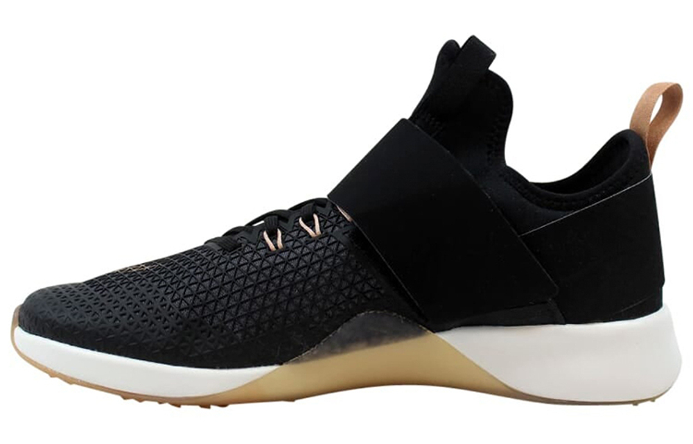Nike air zoom strong 1 store