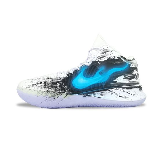 【 】 Nike Flytrap 4