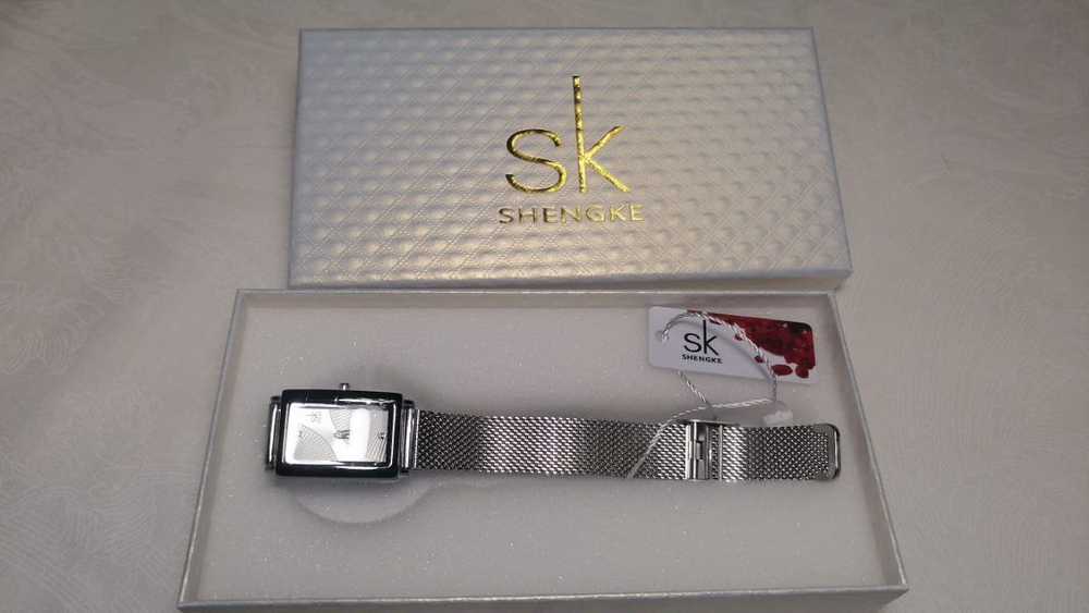 Часы наручные женские кварцевые серебряные