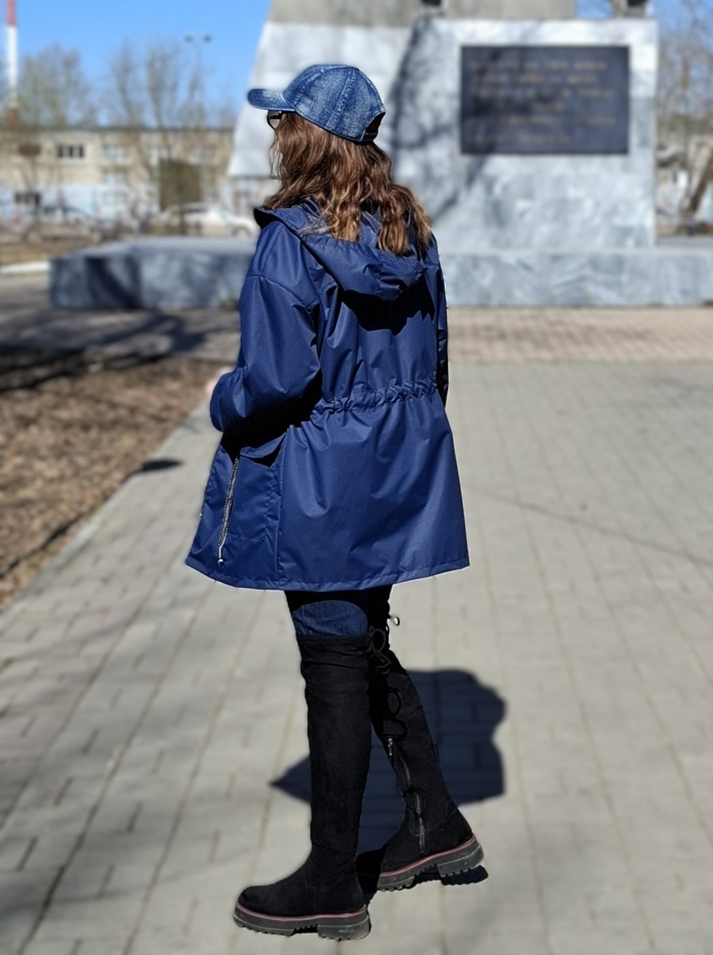 Куртка-ветровка Деми женская, цвет темно-синий