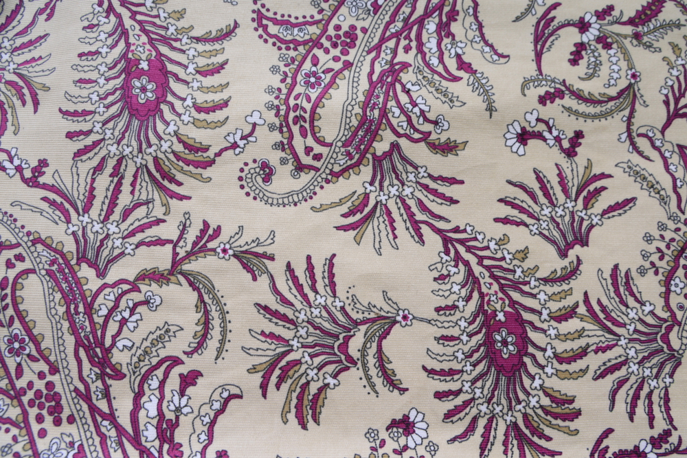 Микровельвет вышивка