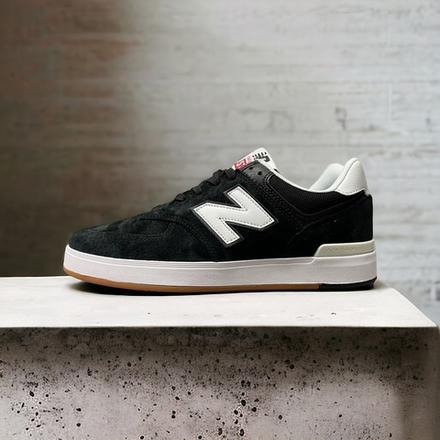 New Balance CT574 • Black White