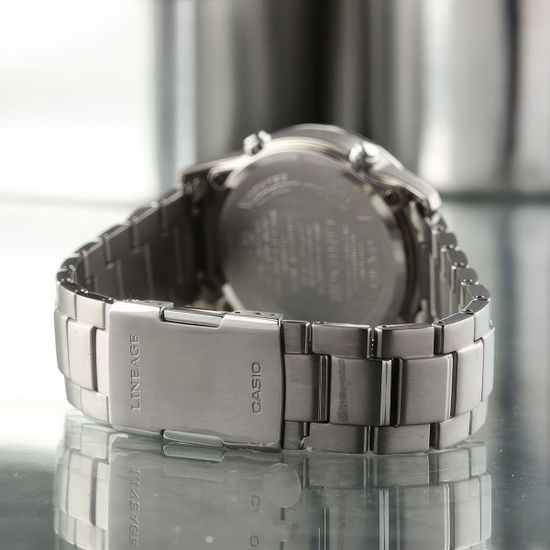 Наручные часы Casio LCW-M170TD-2A